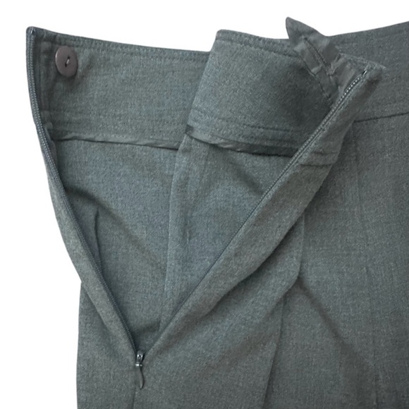 TALBOTS Ankle Pants Flat Front Side Zip Stretch
Gray Size 10 Petite - Picture 3 of 8